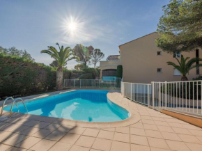 Apartment Les Calanques de boulouris by Interhome